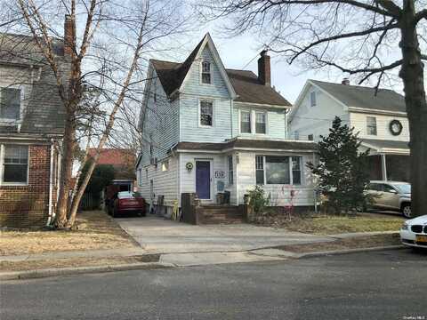 Iris, FLORAL PARK, NY 11001