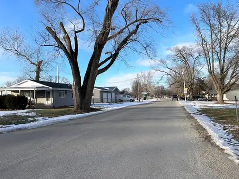Cottonwood, SPRINGFIELD, IL 62703