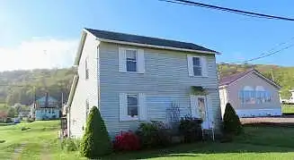 Hancock, CLYMER, PA 15728