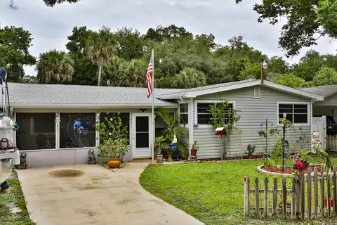 Perdita, EDGEWATER, FL 32132
