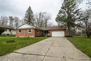 Ridgecliffe, FLINT, MI 48532