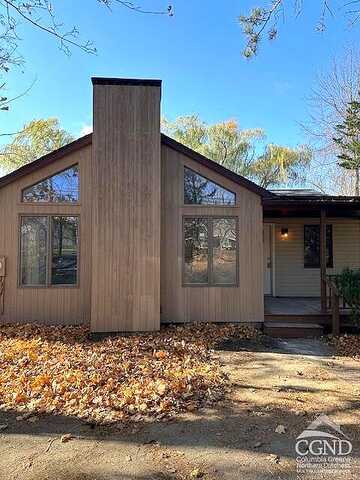 Soller Heights, GHENT, NY 12075