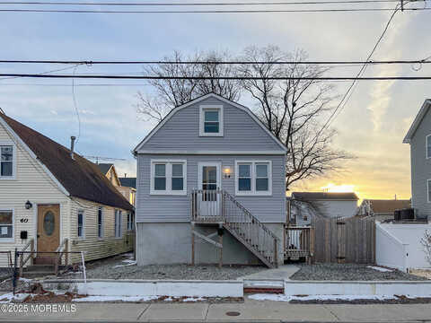Center, KEANSBURG, NJ 07734