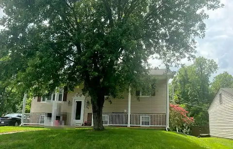 Phillip, STAUNTON, VA 24401