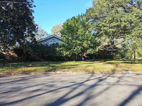 College, CLEVELAND, TX 77327