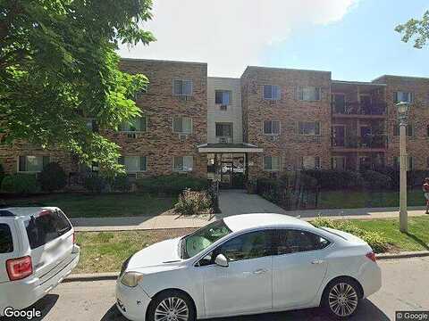 Home, OAK PARK, IL 60302