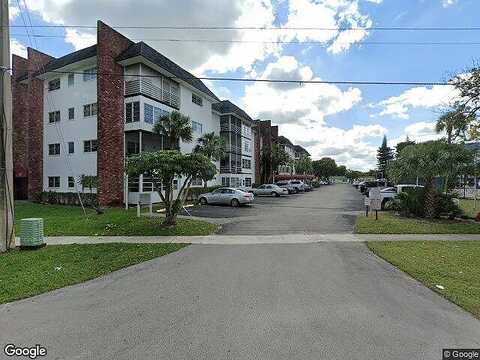 21St, LAUDERHILL, FL 33313