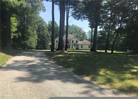 West, POUND RIDGE, NY 10576
