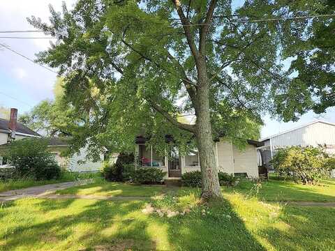 Oak, SHERIDAN, MI 48884