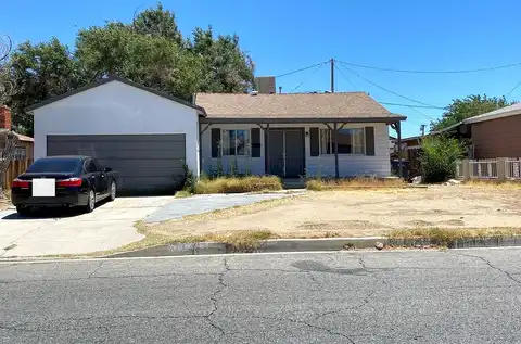 17Th, PALMDALE, CA 93550