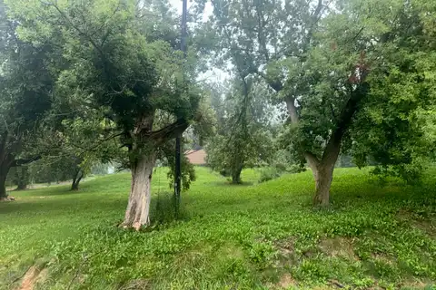 Elms, FLINT, MI 48532
