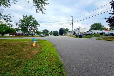 Foxboro, NASHUA, NH 03063