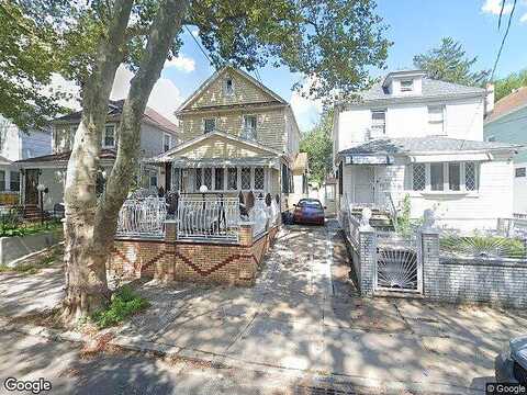 202Nd Street, Saint Albans, NY 11412