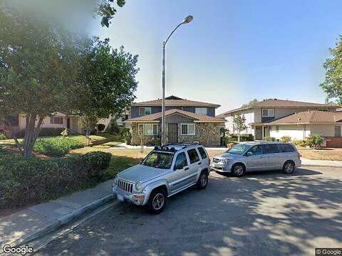 Wintercrest, LAKESIDE, CA 92040