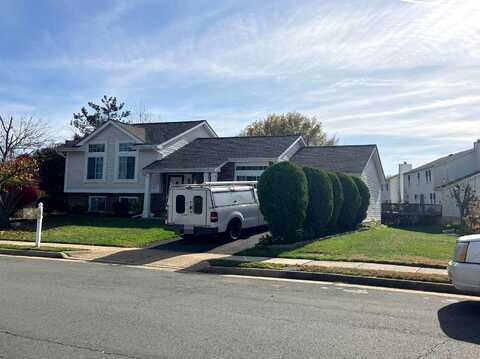 Bellerose, CHANTILLY, VA 20151