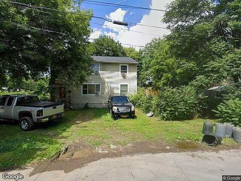 Pierce, SYRACUSE, NY 13205