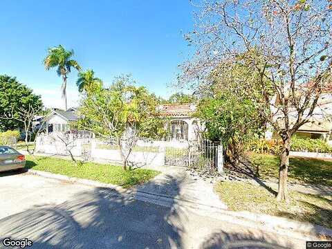 11Th, MIAMI, FL 33135