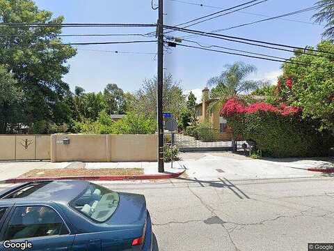 Lavi, TARZANA, CA 91356