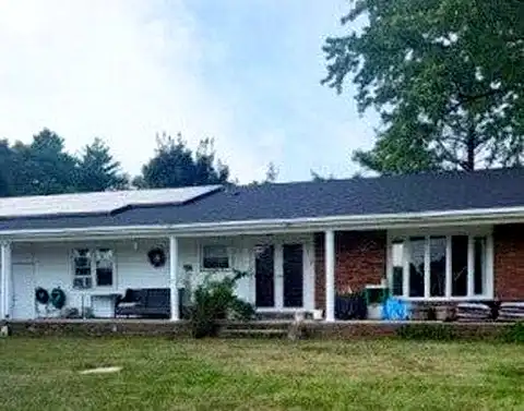 Mary, THOMPSON, CT 06277