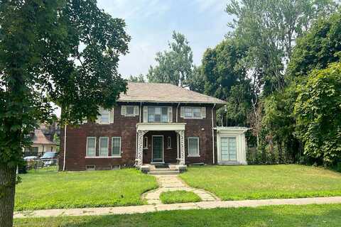 Chicago, DETROIT, MI 48202