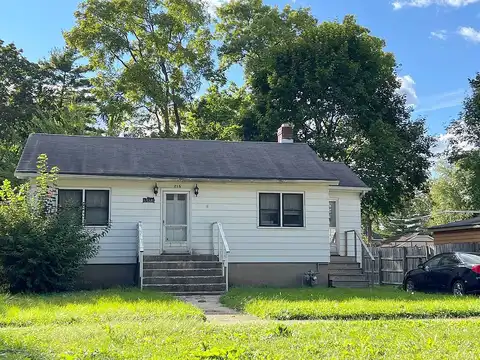Sophia, WEST CHICAGO, IL 60185