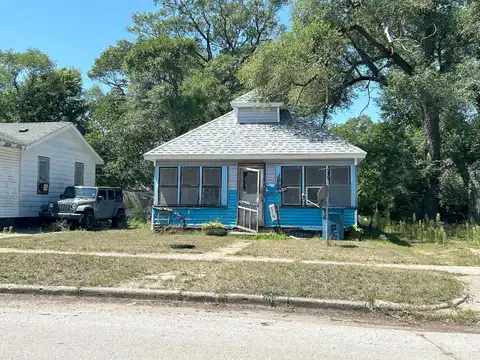 Wood, MUSKEGON, MI 49444