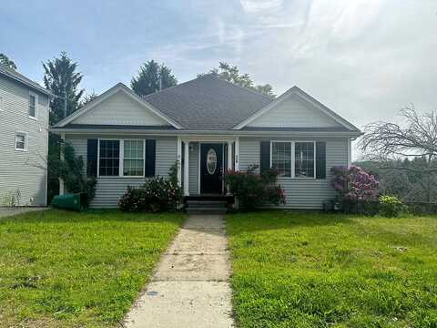 Rhode Island, WOONSOCKET, RI 02895