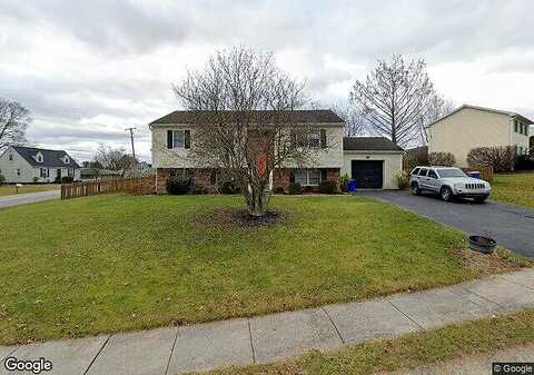Pineview, DOVER, PA 17315