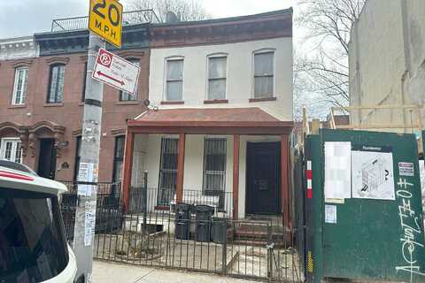 Quincy, BROOKLYN, NY 11216