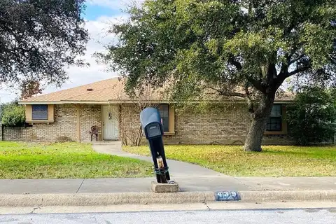 Edmonds, DESOTO, TX 75115