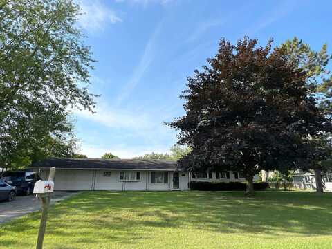 Pinedale, CLARKSTON, MI 48346
