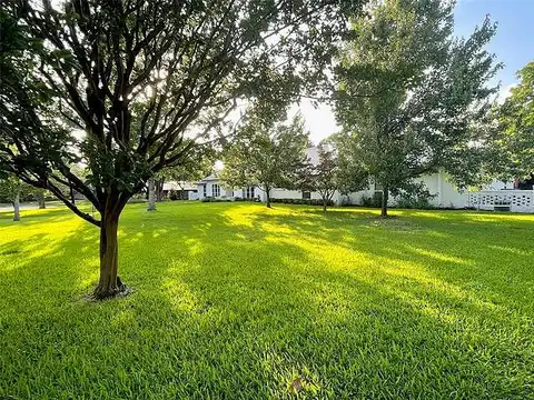 Pebblebrook, DALLAS, TX 75229