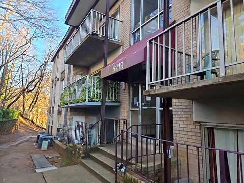 Newton, BLADENSBURG, MD 20710