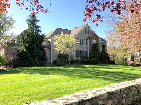 Eastbrook Farm, SOUTHBOROUGH, MA 01772