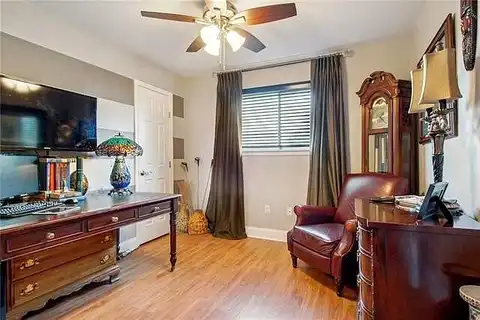 Catahoula, KENNER, LA 70065