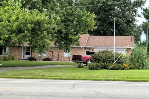 Columbia, ARTHUR, IL 61911