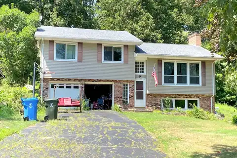 Deerbrook, NORWICH, CT 06360