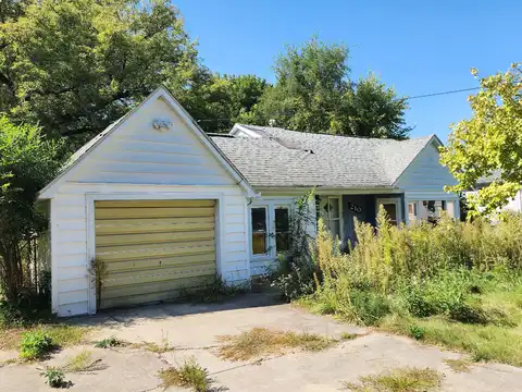 Adams, SAGINAW, MI 48609