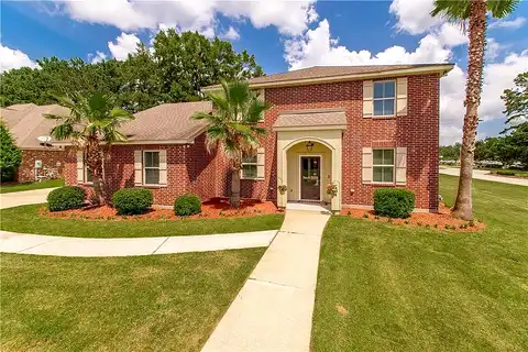 Place Saint Julien, COVINGTON, LA 70433
