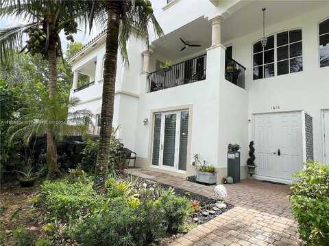 9Th, FORT LAUDERDALE, FL 33304