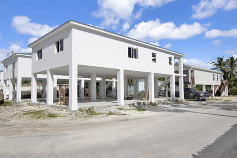 Garden, TAVERNIER, FL 33070