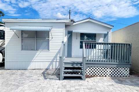 Lazy Days, LUTZ, FL 33558