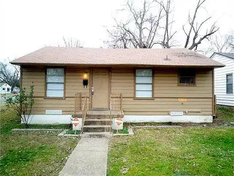 Locust, DALLAS, TX 75216