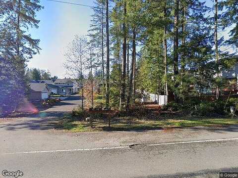 Noll, POULSBO, WA 98370
