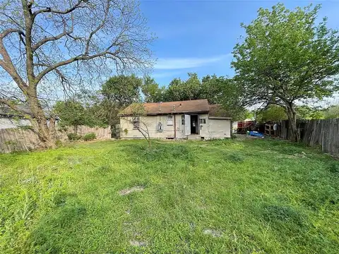 Willow, GRAND PRAIRIE, TX 75050