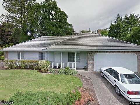 Jacqui, NEWBERG, OR 97132