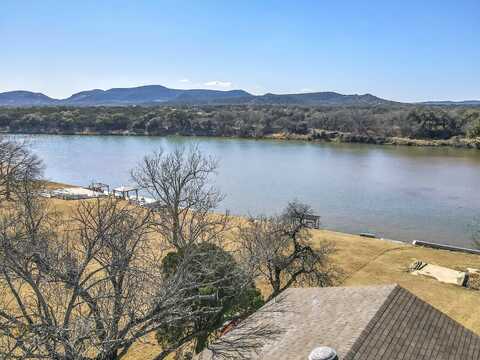 River Oaks, KINGSLAND, TX 78639