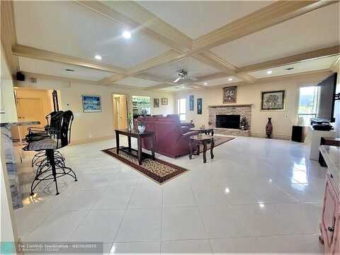 Deer Creek, DEERFIELD BEACH, FL 33442