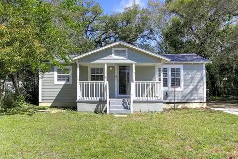 Bobe, PENSACOLA, FL 32505