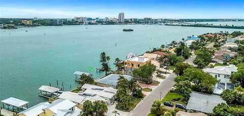 Windward, CLEARWATER BEACH, FL 33767
